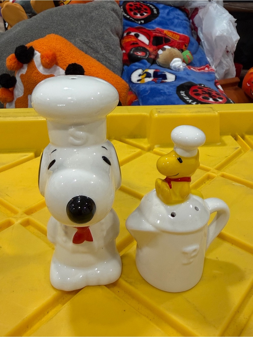 Snoopy & Woodstock Chef Ceramic Salt & Pepper Shakers - White and Yellow